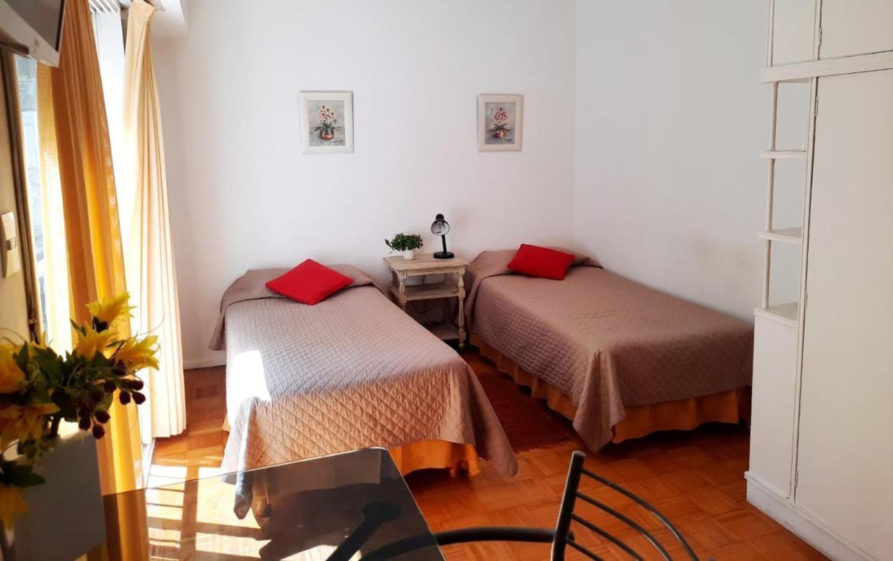 Departamento En El Centro De La Ciudad. Para 2 Personas Buenos Aires Zewnętrze zdjęcie